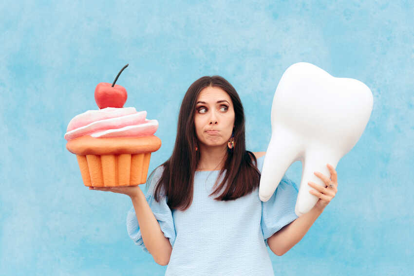 Egészséges fogak: Ezeket az ételeket jobb, ha elkerülöd!