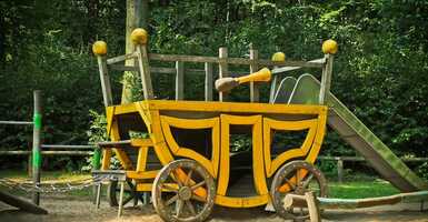 Vidd gyermekeidet a játszótérre! Gyermekek a játszótéren