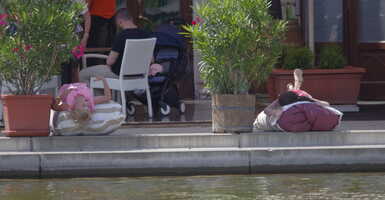 Balaton parti hangulat Budapesten egy tóparti étteremben